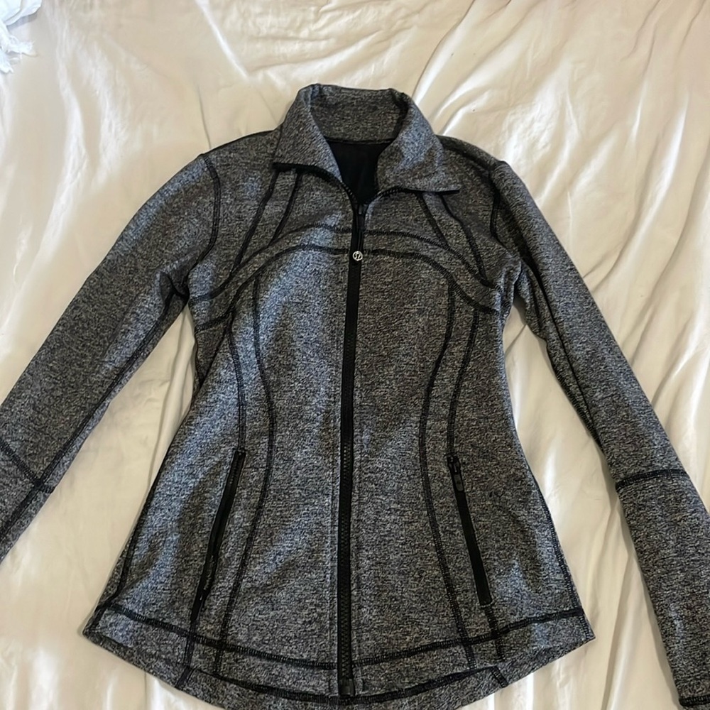 Gray Lululemon Define Jacket Size 4 - Gem